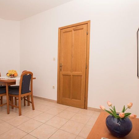 Villa Ivka Tučepi المظهر الخارجي الصورة