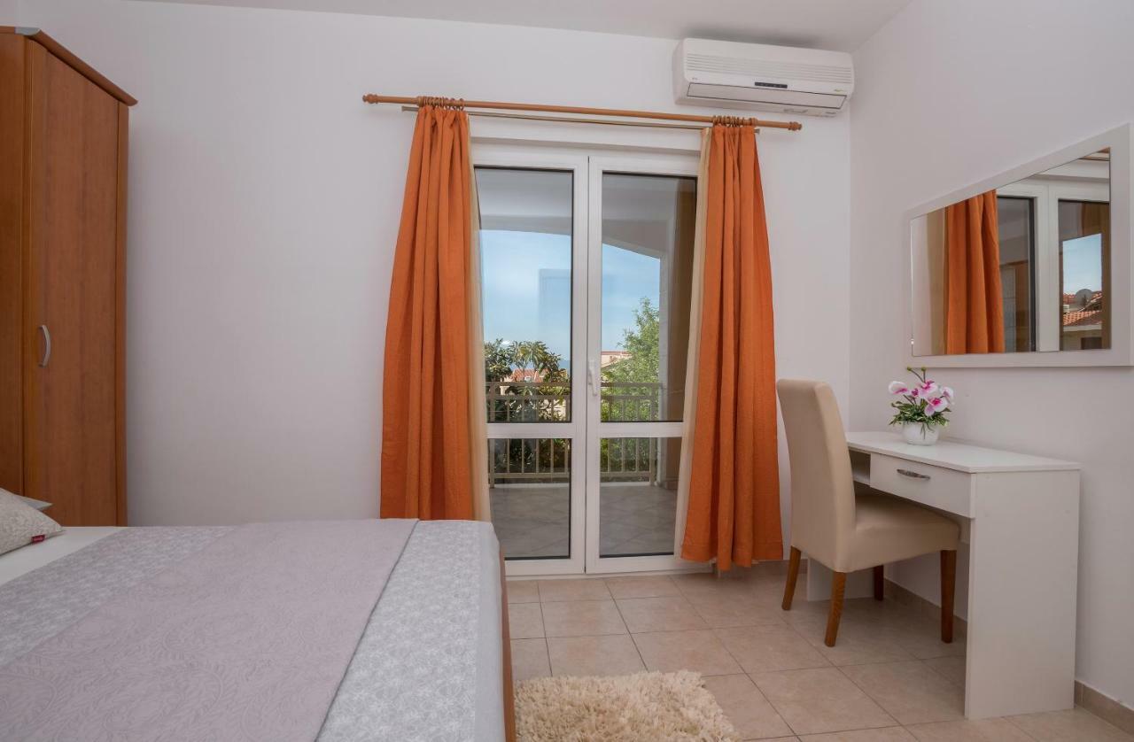 Villa Ivka Tučepi المظهر الخارجي الصورة